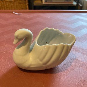 Ben Rickert swan trinket holder